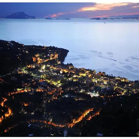 Holiday home Luxurious Mansion In With Garden Sorrento