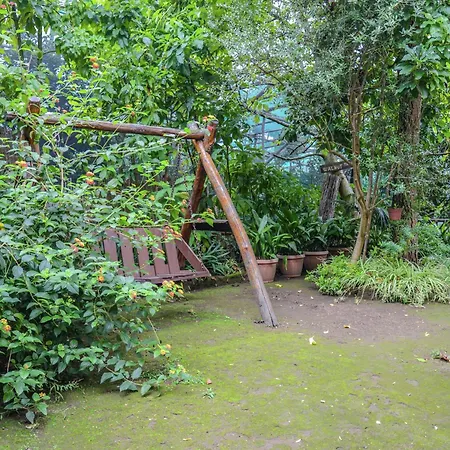 Holiday home Luxurious Mansion In With Garden *